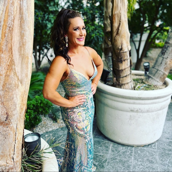 Johnathan Kayne size 6 - Picture 1 of 10